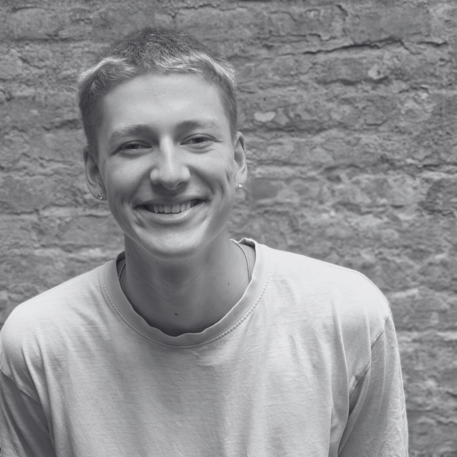 Tobias Holm